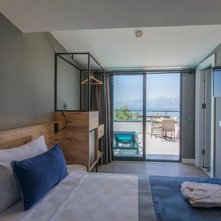 Hotel Pure Blanche 3*